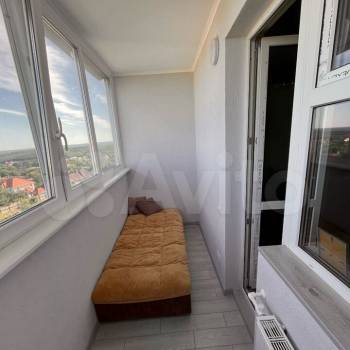 Продается 1-комнатная квартира, 37 м²
