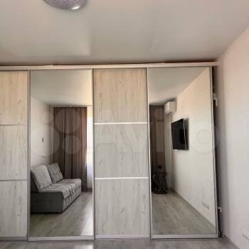 Продается 1-комнатная квартира, 37 м²
