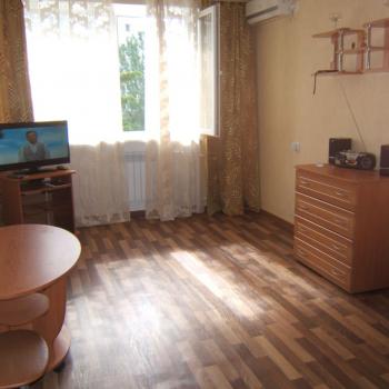 Сдается 1-комнатная квартира, 43 м²