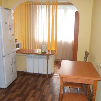 Сдается 1-комнатная квартира, 43 м²