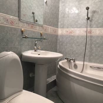 Сдается Многокомнатная квартира, 110 м²