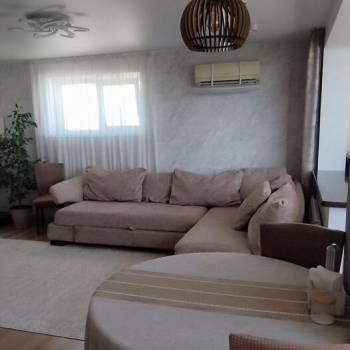 Продается 3-х комнатная квартира, 65,6 м²