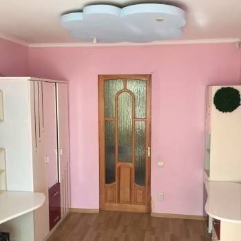 Сдается Многокомнатная квартира, 90 м²