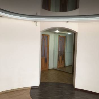 Сдается Многокомнатная квартира, 90 м²