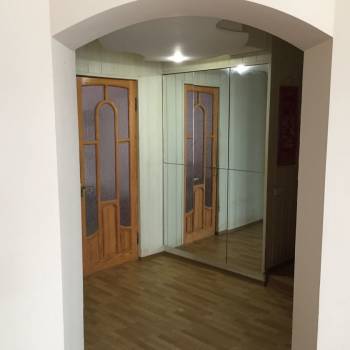 Сдается Многокомнатная квартира, 90 м²