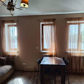 Сдается 2-х комнатная квартира, 60 м²