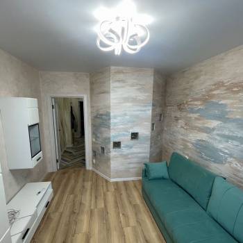 Сдается Многокомнатная квартира, 80 м²