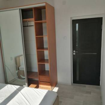 Сдается Многокомнатная квартира, 60 м²