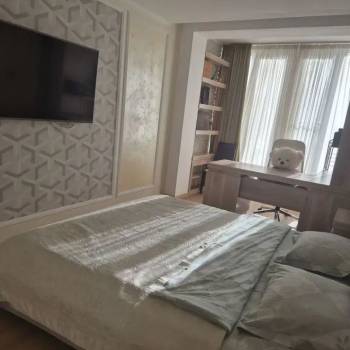 Сдается 2-х комнатная квартира, 60 м²