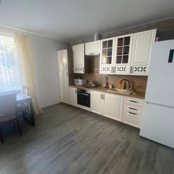 Сдается Многокомнатная квартира, 55 м²
