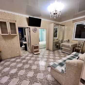 Сдается Многокомнатная квартира, 60 м²