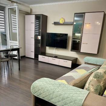 Сдается Многокомнатная квартира, 75 м²