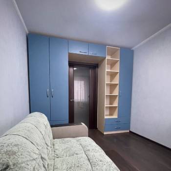 Сдается Многокомнатная квартира, 75 м²