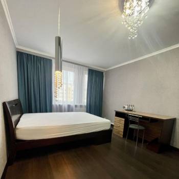 Сдается Многокомнатная квартира, 75 м²