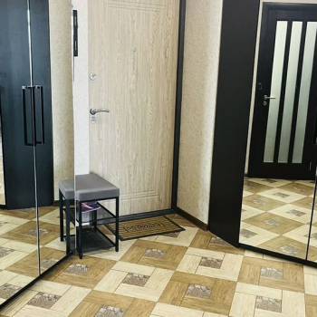 Сдается 1-комнатная квартира, 52,9 м²