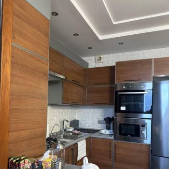 Сдается 1-комнатная квартира, 52 м²