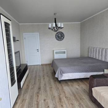 Сдается 1-комнатная квартира, 60 м²