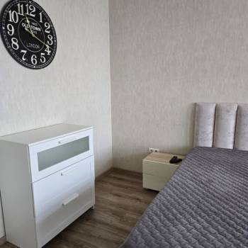 Сдается 1-комнатная квартира, 60 м²