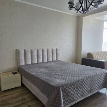 Сдается 1-комнатная квартира, 60 м²
