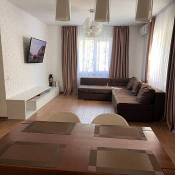 Сдается Дом, 270 м²