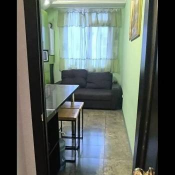 Продается 1-комнатная квартира, 43 м²