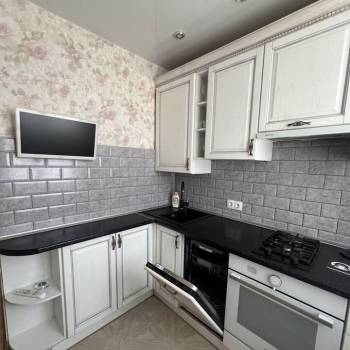 Сдается Многокомнатная квартира, 60 м²