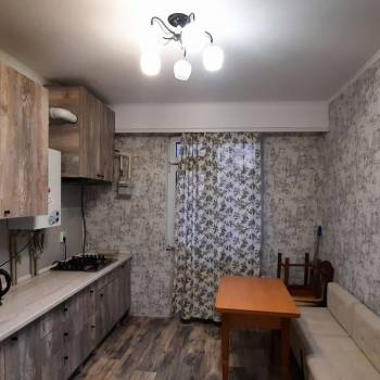 Сдается 1-комнатная квартира, 43 м²