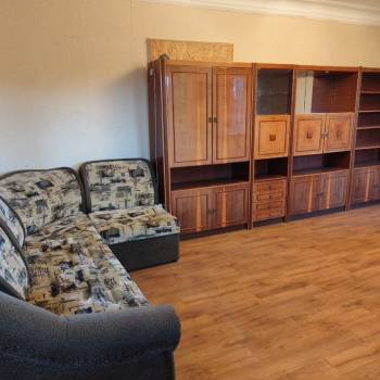 Сдается Многокомнатная квартира, 80 м²