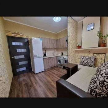 Сдается 1-комнатная квартира, 46 м²