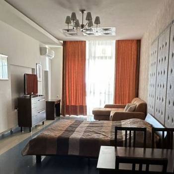 Продается 1-комнатная квартира, 40 м²