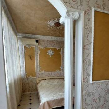 Сдается 1-комнатная квартира, 66 м²