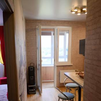 Сдается 1-комнатная квартира, 38 м²
