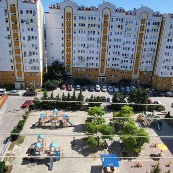 Сдается Многокомнатная квартира, 72 м²