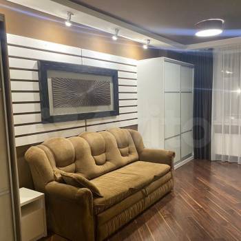 Сдается 2-х комнатная квартира, 64 м²