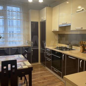 Сдается 2-х комнатная квартира, 64 м²