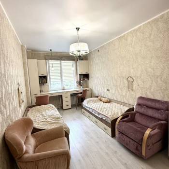Продается 2-х комнатная квартира, 65 м²