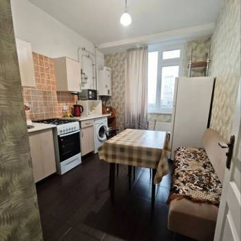 Сдается 1-комнатная квартира, 38,2 м²