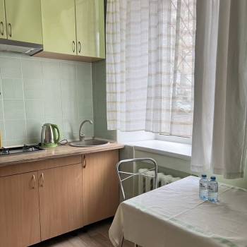 Сдается 1-комнатная квартира, 35 м²