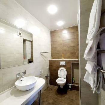 Сдается 2-х комнатная квартира, 85 м²