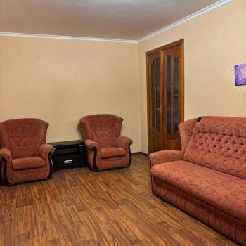 Сдается 2-х комнатная квартира, 42 м²