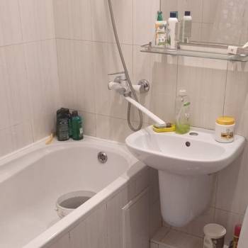 Сдается 2-х комнатная квартира, 42 м²