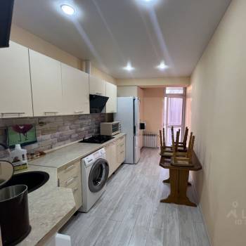 Сдается 1-комнатная квартира, 41,7 м²