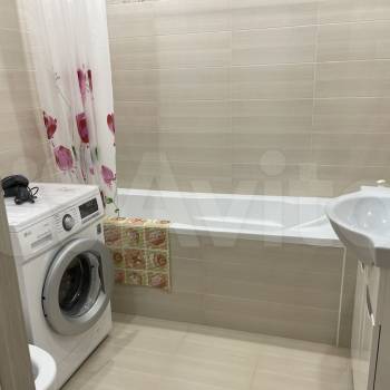 Сдается 1-комнатная квартира, 48 м²