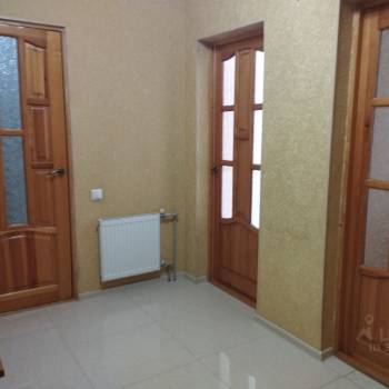 Сдается 1-комнатная квартира, 55 м²