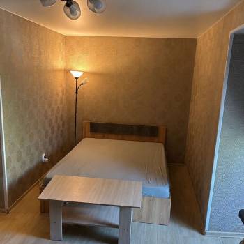 Продается 1-комнатная квартира, 35 м²
