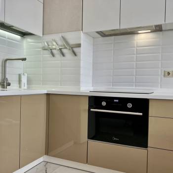 Сдается 1-комнатная квартира, 46 м²