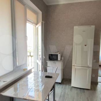 Сдается 1-комнатная квартира, 35 м²