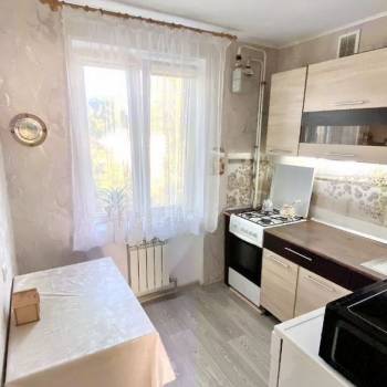 Продается 3-х комнатная квартира, 62 м²