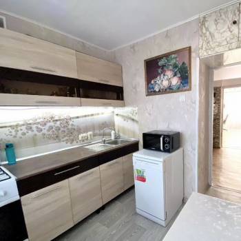 Продается 3-х комнатная квартира, 62 м²