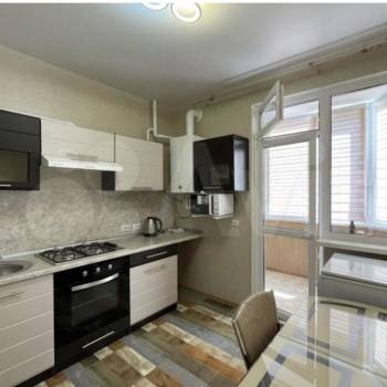 Сдается 1-комнатная квартира, 36 м²